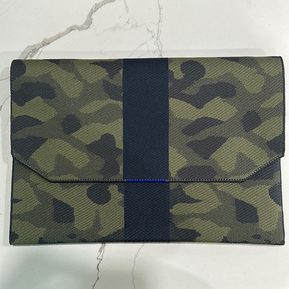 Rothy’s Camouflage Clutch with Black Stripe - Picture 1 of 2